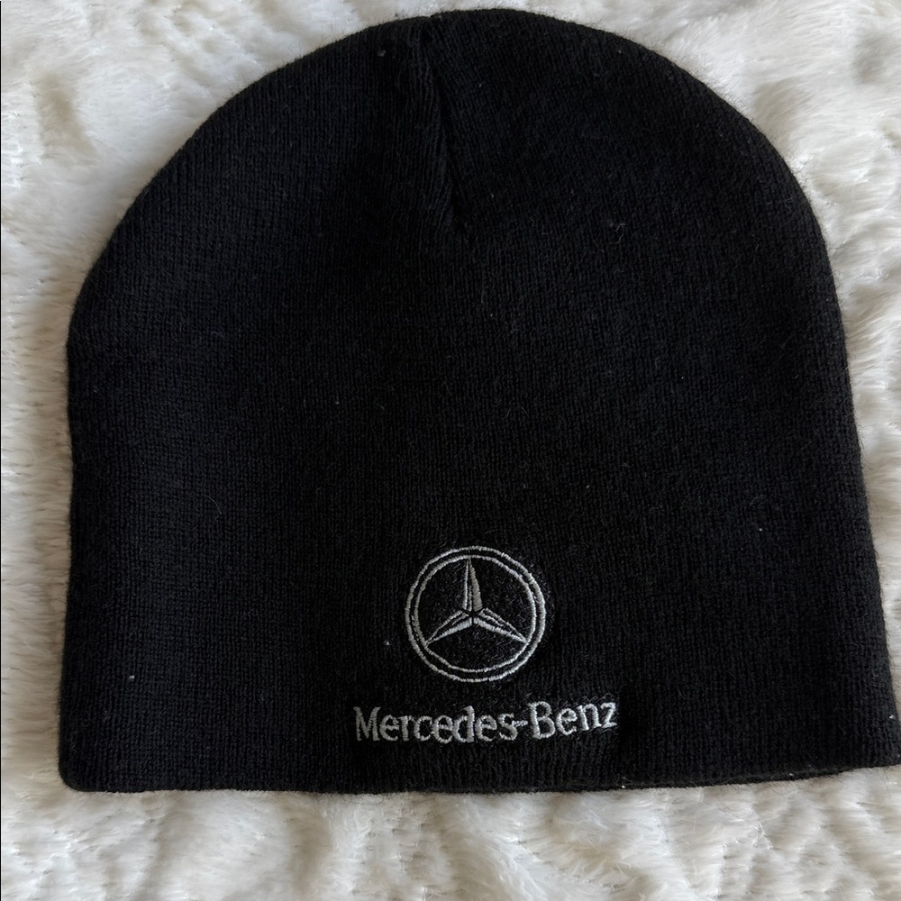 Mercedes-Benz Men's Black Embroidered Beanie